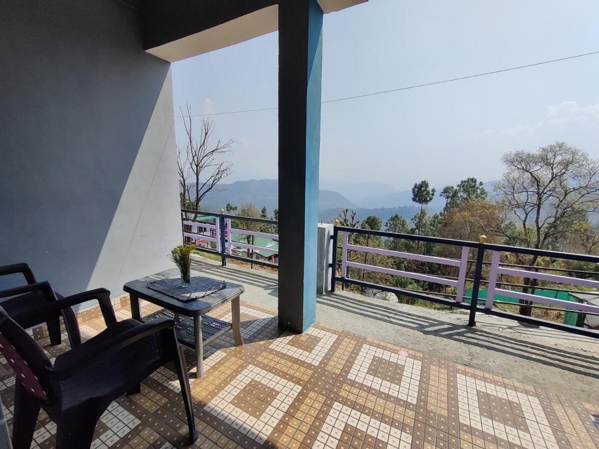 אלמורה Bhanu Homestay, Kasar Devi מראה חיצוני תמונה